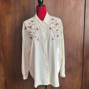 Dreamy Cream Vintage Embroidered Blouse L